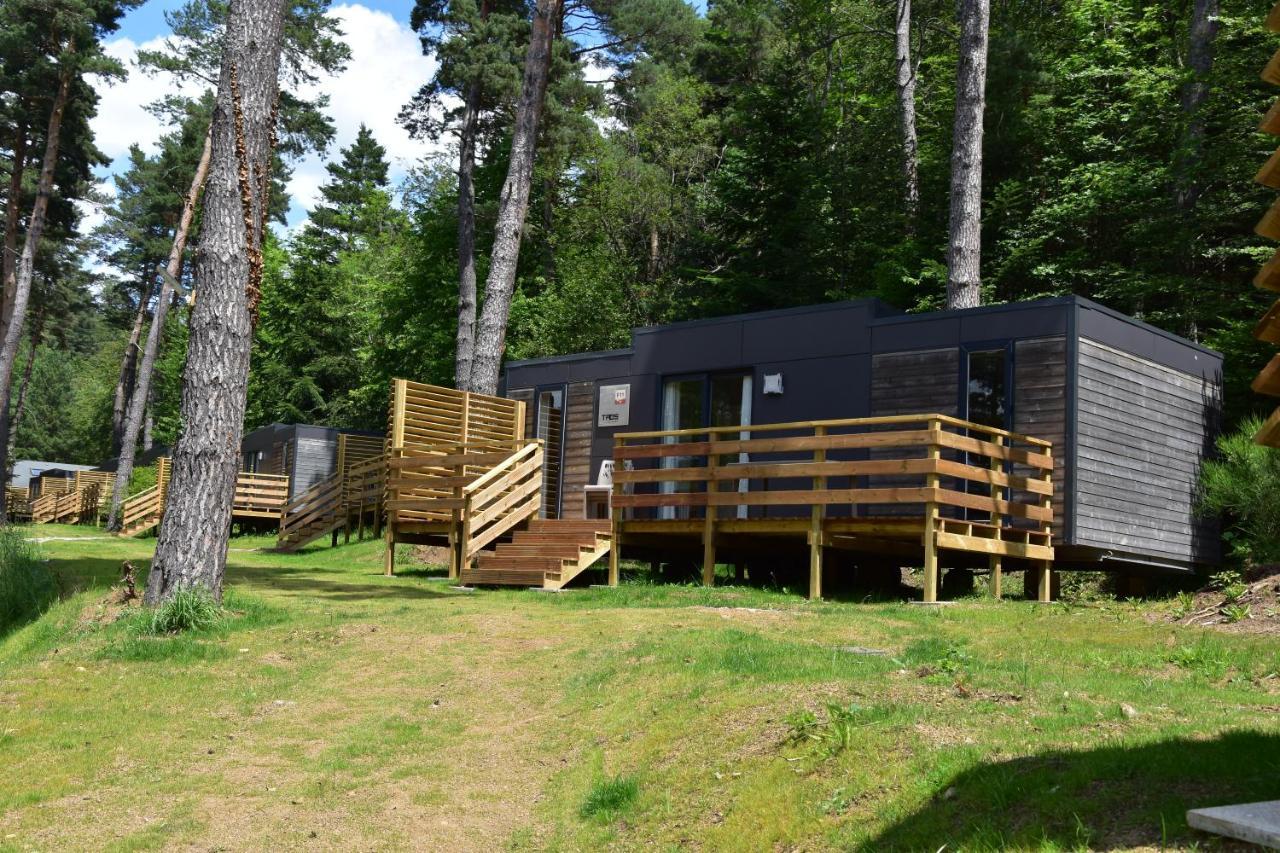Camping Domaine Du Lac Chambon Murol Exteriör bild