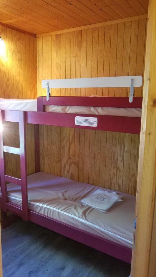 Camping Domaine Du Lac Chambon Murol Exteriör bild